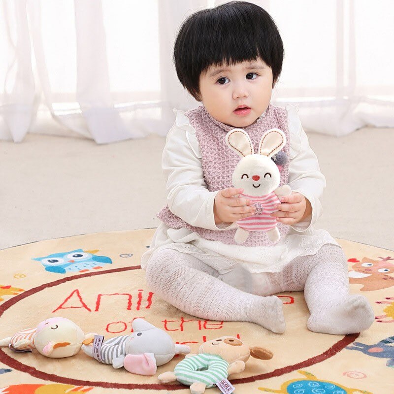 Creative Round Hand Cranked Baby O Shaped Rattle Lovely Cartoon Plush Rattle Toys Soft Hand Bell Recycle Baby Toys